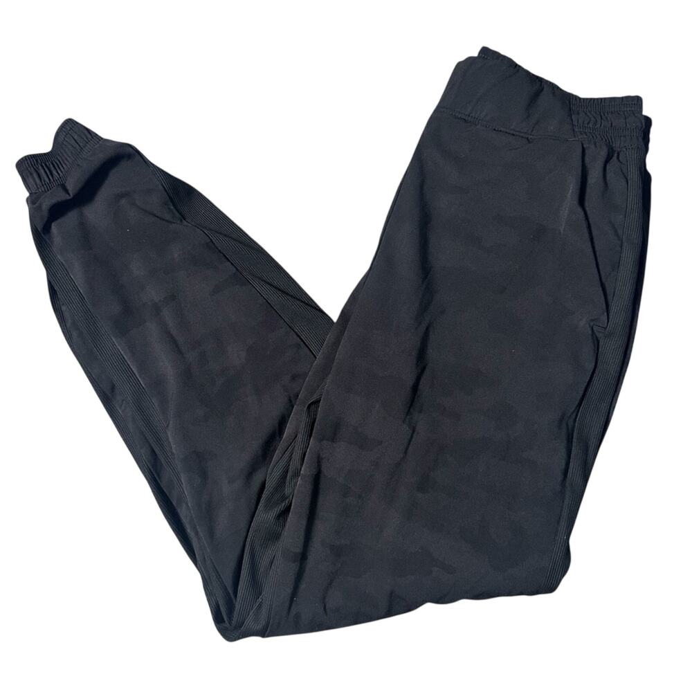Athleta Brooklyn Lined Camo Jogger